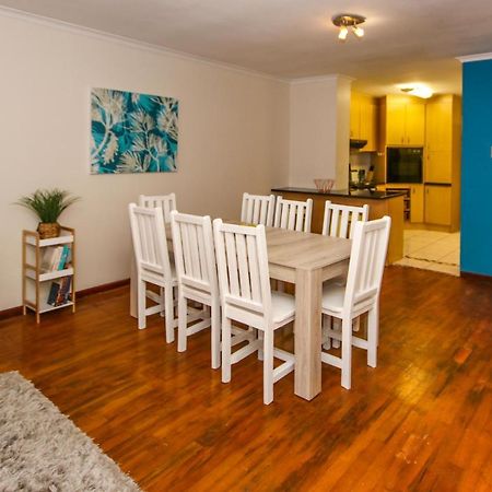 Holiday Home In Sea Point, Fresnaye Cape Town Eksteriør bilde